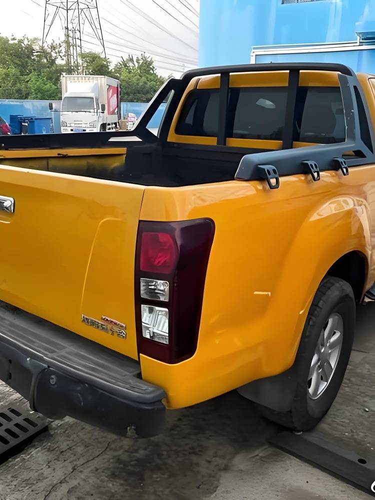 Top大黄蜂机电摆设有限公司：租赁预警车与皮卡车专业任职商行业处置计划领跑者